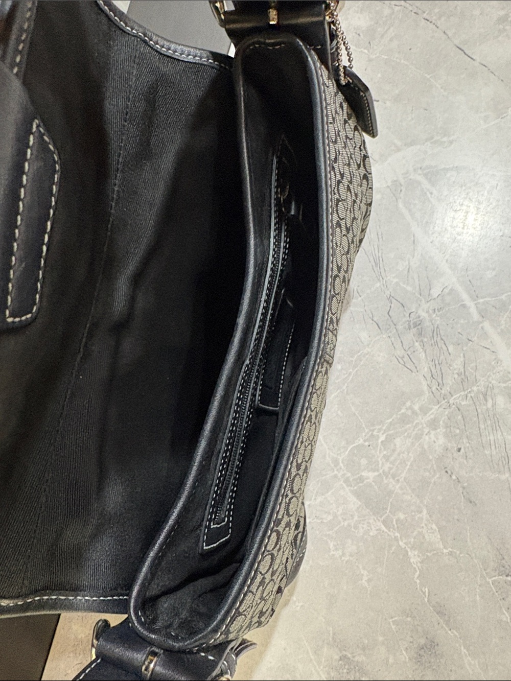 Coach Black and Brown Signature Canvas Shoulder Bag - Picture 5 of 9